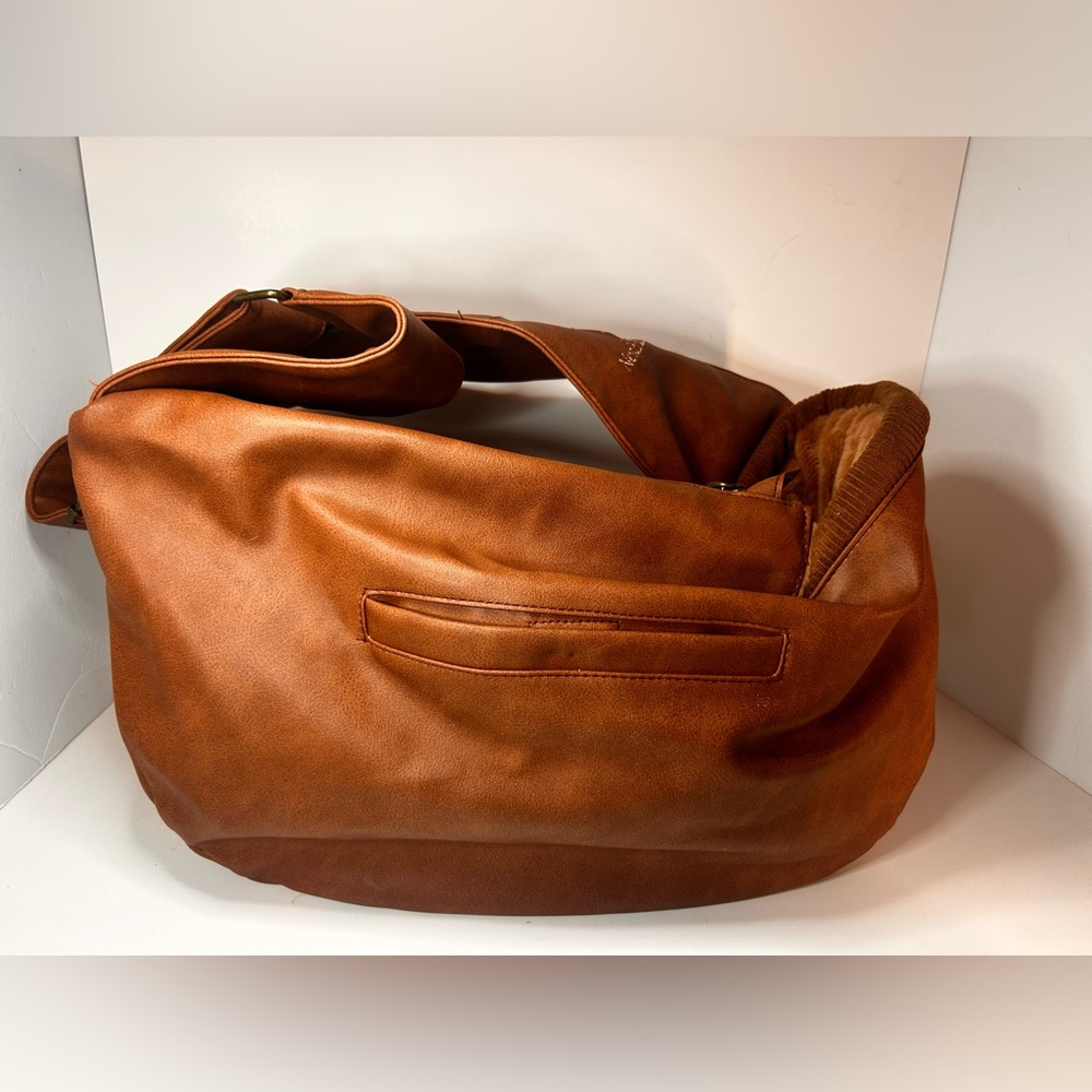 Noah and Paw Dog Satchel/Carrier Small 5-18lbs Never Used. Super Soft Lining - Picture 2 of 12